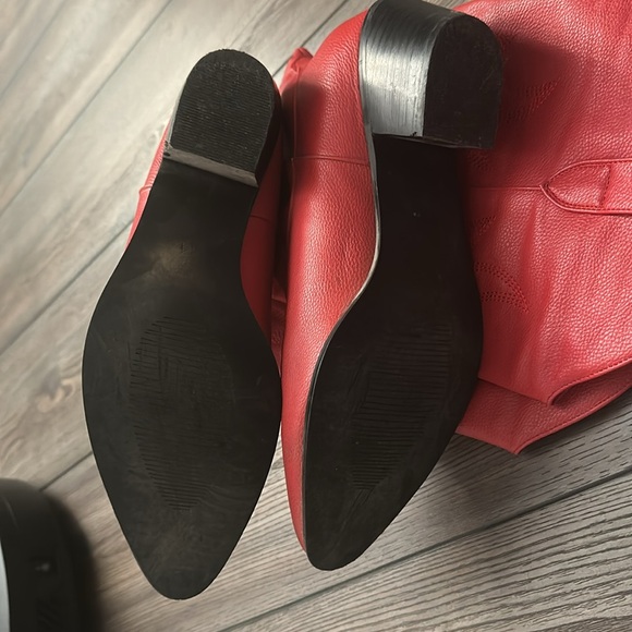 Tall red cowgirl boots - Picture 5 of 6